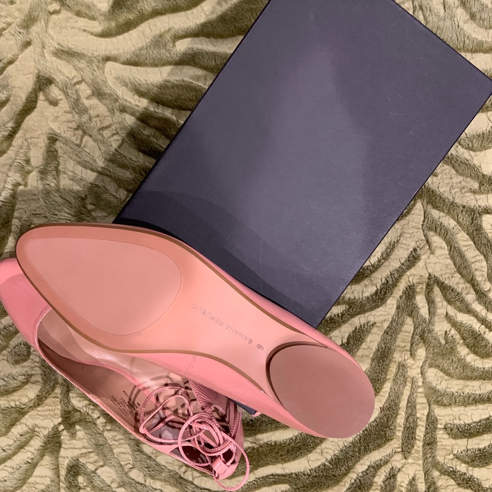 Almond toe tie flat, Banana Republic